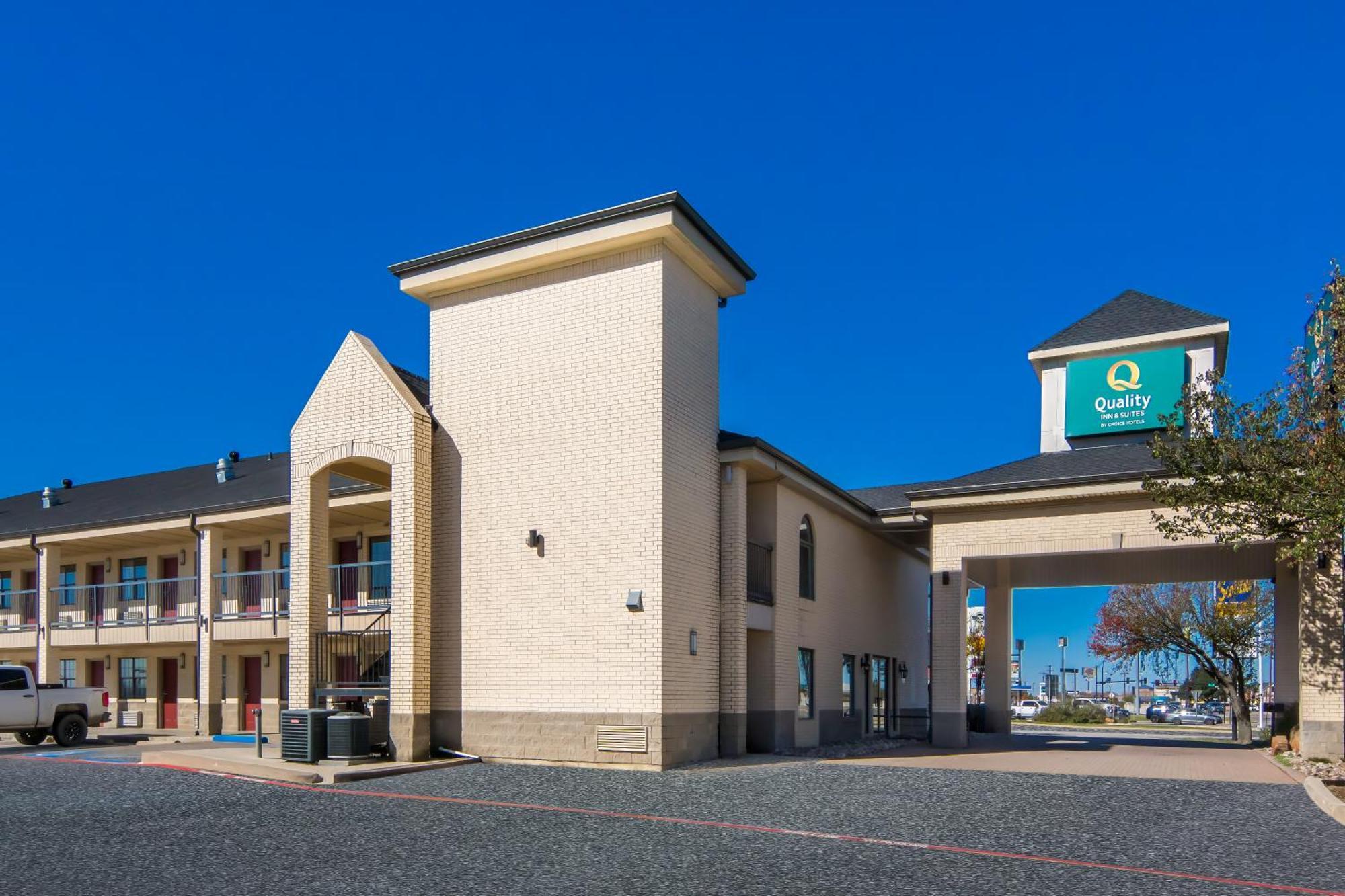 Quality Inn & Suites ウェザーフォード エクステリア 写真