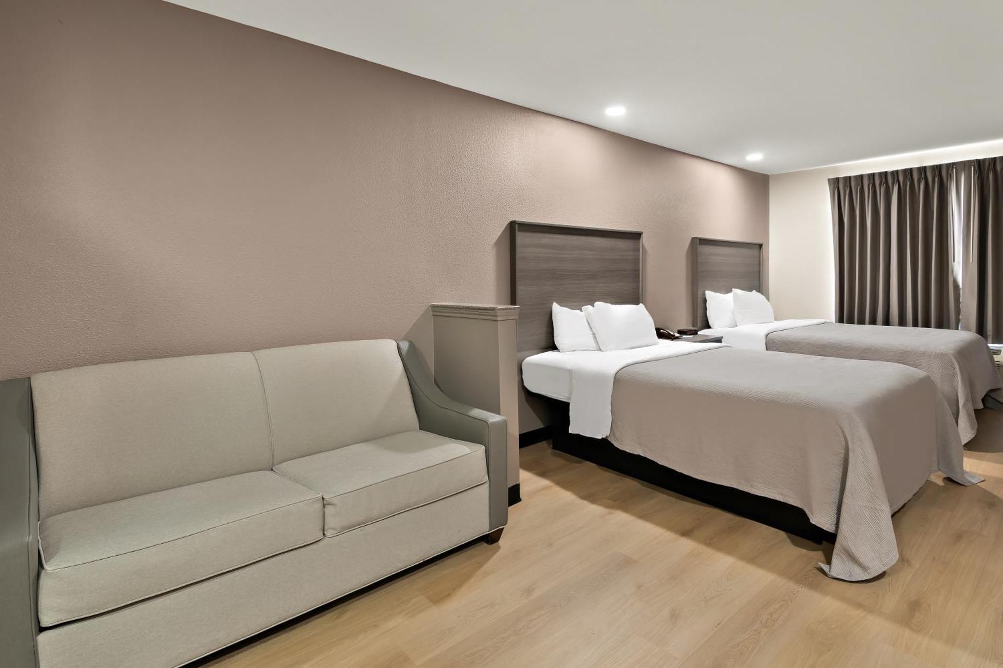 Quality Inn & Suites ウェザーフォード エクステリア 写真